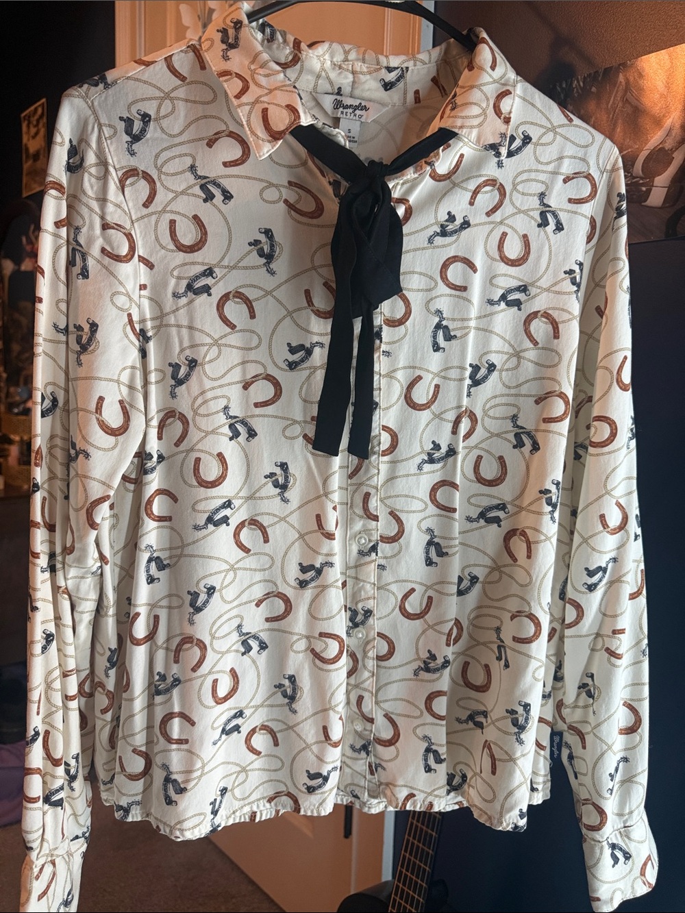Wrangler Retro Ivory Blouse with Brown Horseshoe & Black Tie